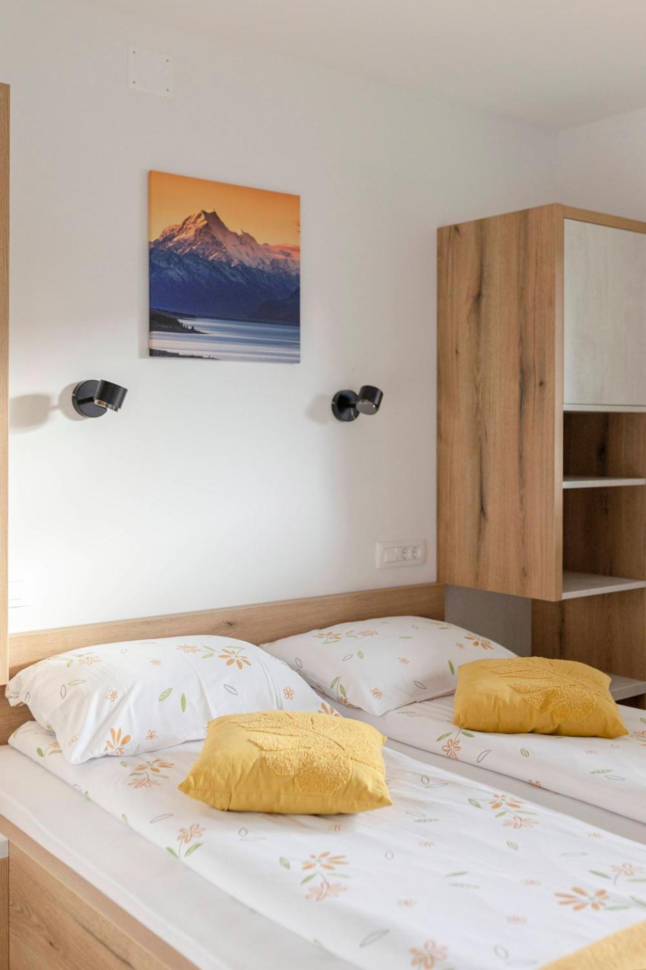 Apartmaji Hodak Бохин Екстериор снимка