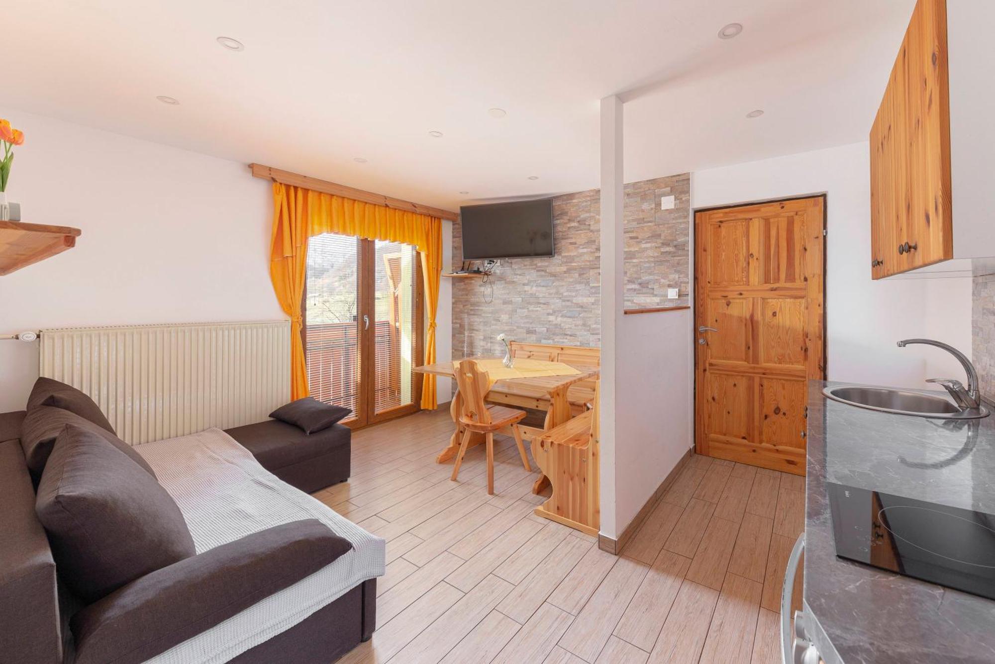 Apartmaji Hodak Бохин Екстериор снимка